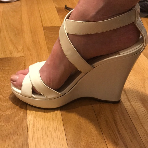 Jimmy Choo White Lucia Wedge Platform Sandals 37.5 - Picture 4 of 15